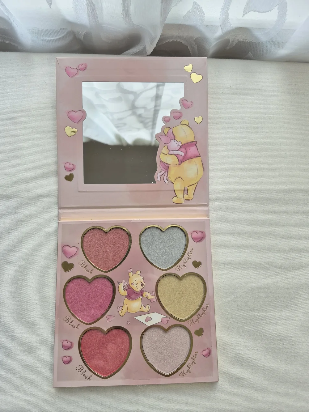 Disney's Winnie the Pooh Complexion Palette - Picture 3 of 6